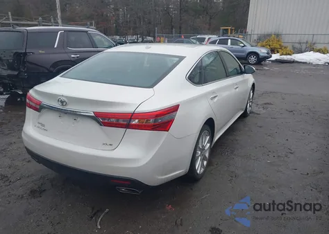 2013 Toyota Avalon Xle Touring z USA, uszkodzony, nr VIN 4T1BK1EB6DU073323
